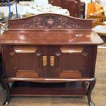 61 8125 SIDEBOARD